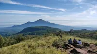 Sensasi Mendaki di Gunung Puthuk Gragal Mojokerto
