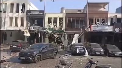 Ledakan di Ruko Pakuwon City Surabaya, 5 Orang Luka Dibawa ke RS