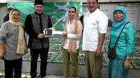 Masjid Al Hakim Menteng Sumbang Truk Sampah