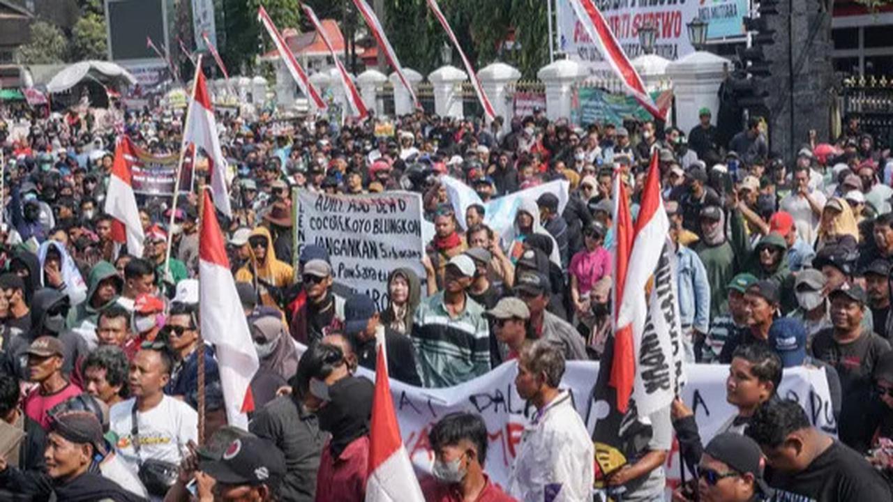 Dua Anggota Ormas di Pati Jadi Tersangka Hasut Warga Blokir Jalan Saat Tuntut Bupati Sudewo Dimakzulkan