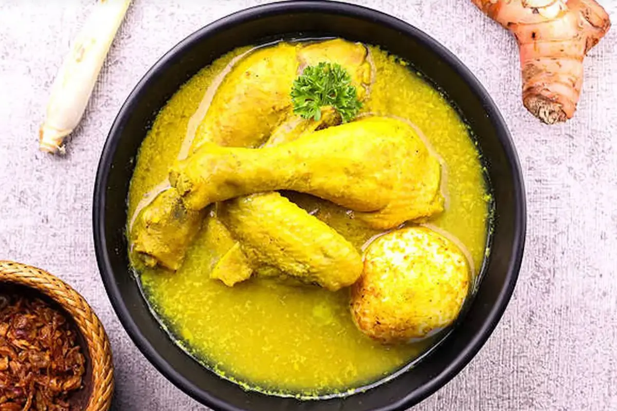 Resep Opor Ayam Bumbu Kuning untuk disajikan lebaran