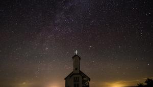 Ilustrasi gereja. (Photo by Andrew Seaman on Unsplash)