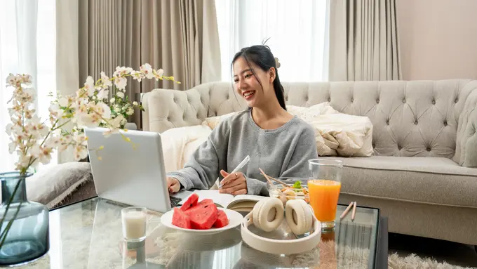 wanita desember ramalan tips