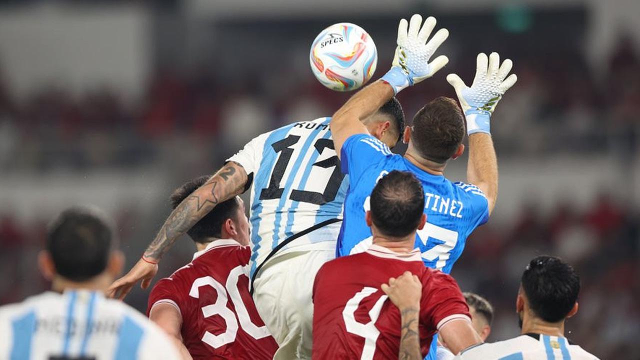 FIFA Coba Kompori Timnas Indonesia: Sudah Waktunya Rematch Lawan Argentina Kah?