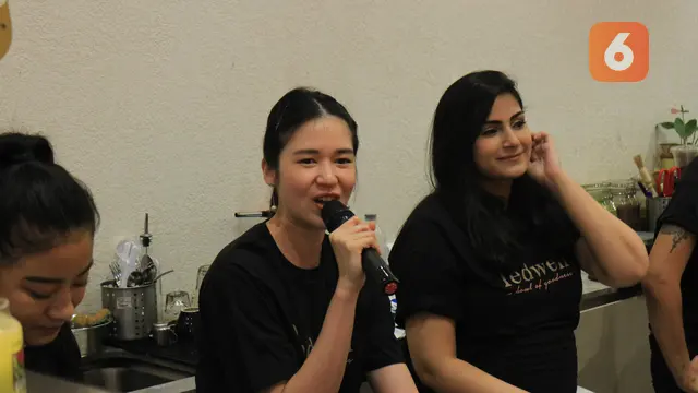 Laura Basuki dan Makanan Sehat
