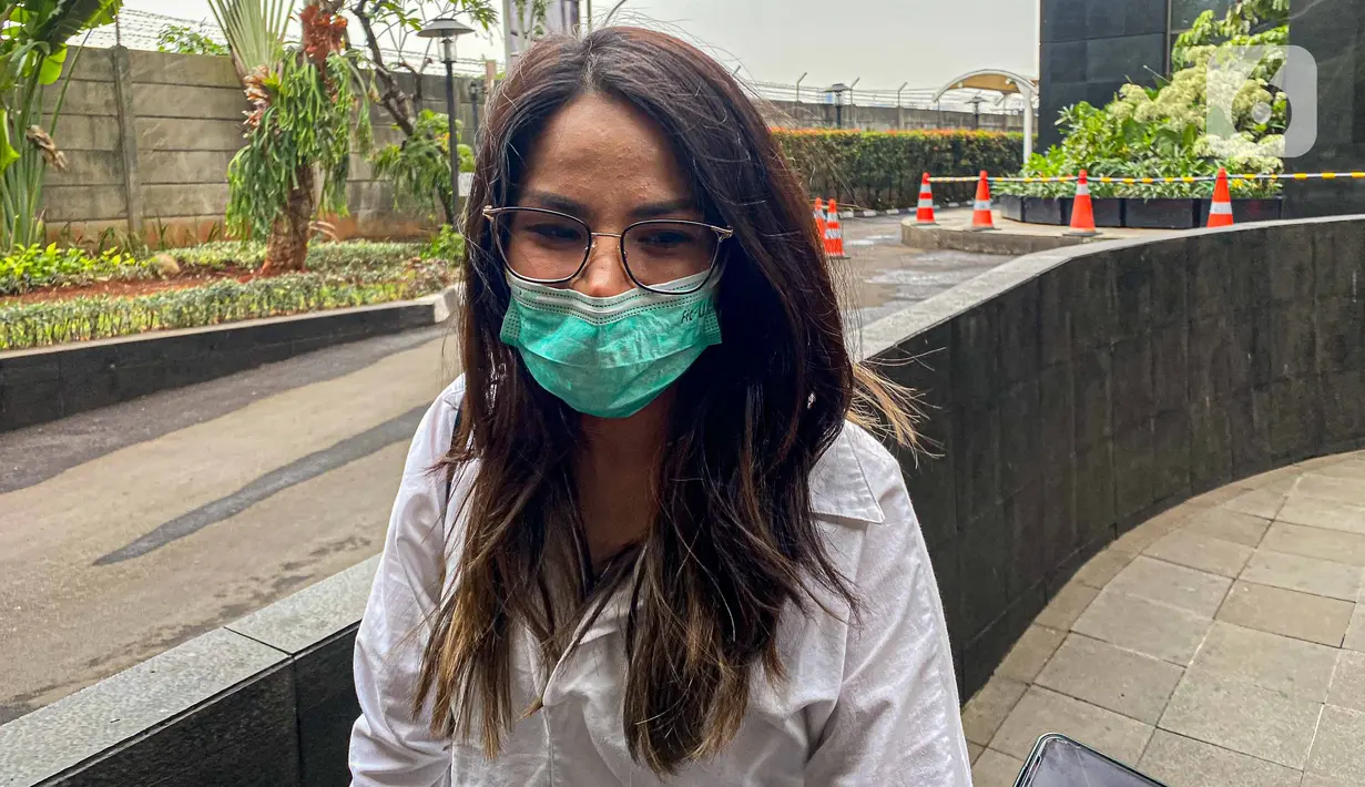 "Windy Yunita Bastari Usman (Wiraswasta), saksi tidak hadir dan dijadwal ulang," ujar Kabag Pemberitaan KPK Ali Fikri dalam keterangannya, Jumat (15/9/2023). (Liputan6.com/Faizal Fanani)