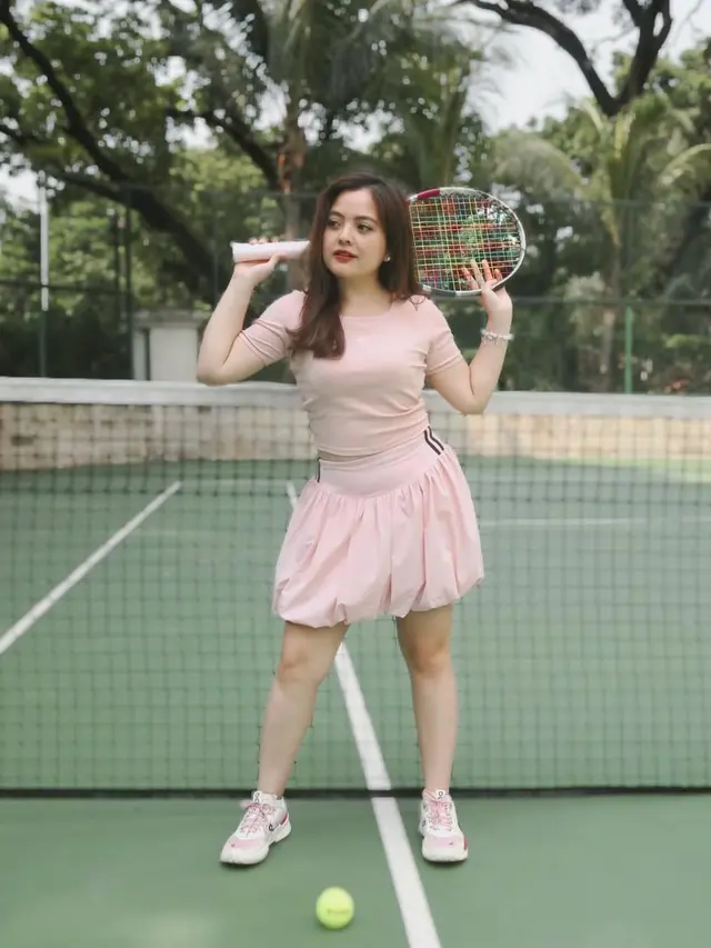 Kembali Geluti Tenis, Tasya Kamila Tampil Dualisme Sporty yang Bisa Jadi Inspirasi