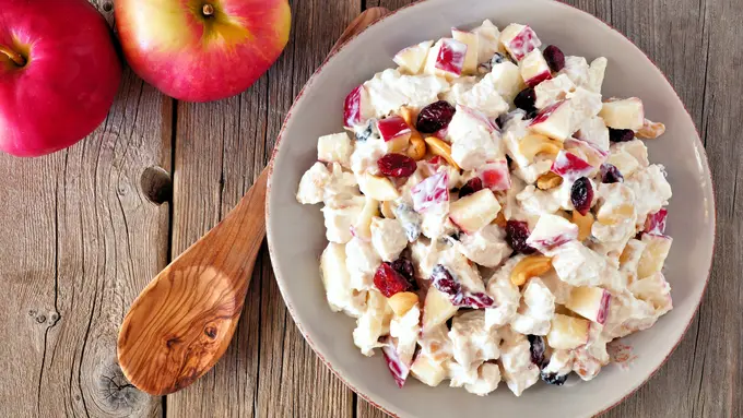 salad buah yogurt