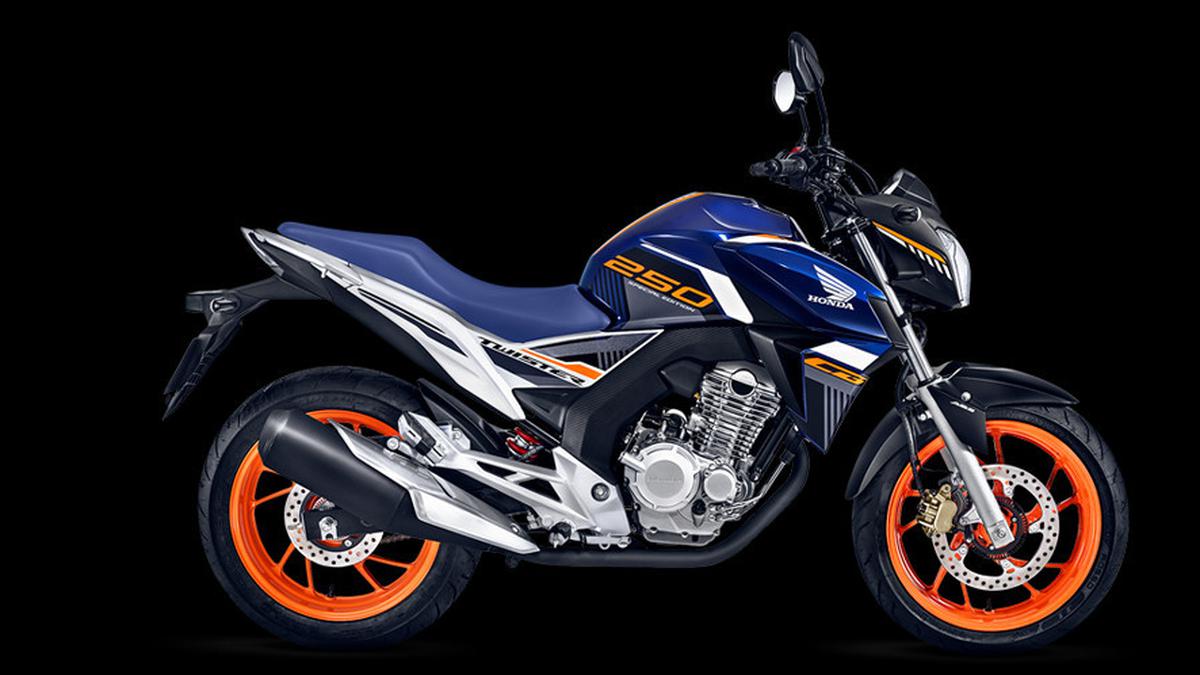 Naked Bike 250 cc Honda Punya Warna Baru Cuma Rp46 Jutaan