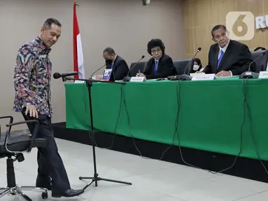 Wakil Ketua KPK Nurul Ghufron bersiap mengikuti putusan sidang etik di gedung ACLC Komisi Pemberantasan Korupsi (KPK), Jakarta, Jumat (6/9/2024). (Liputan6.com/Angga Yuniar)