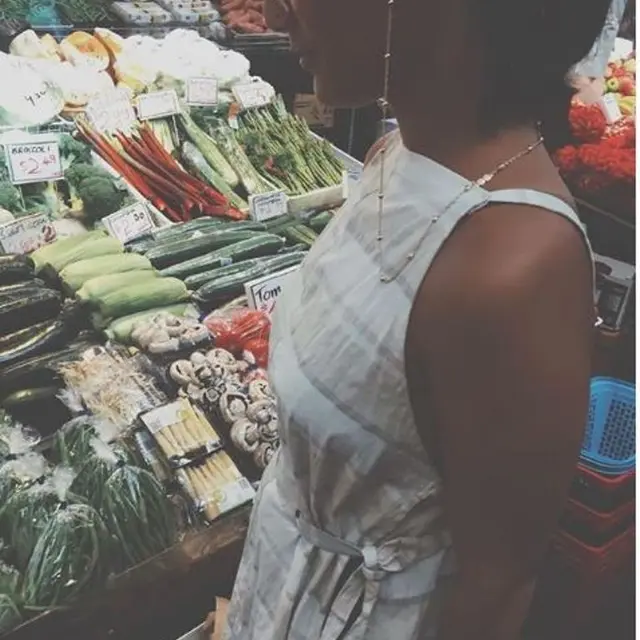 Tara Basro Hobi Masak dan Belanja di Pasar