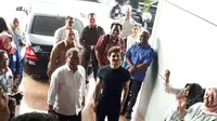 CEO Telegram, Pavel Durov tiba di kantor Kemkominfo dan disambut oleh Menkominfo, Rudiantara, Jakarta, Selasa (1/8/2017). (Liputan6.com/Agustinus M Damar)