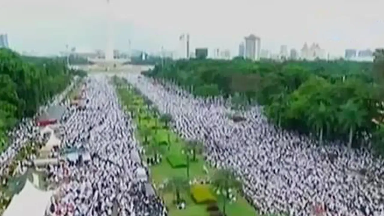 Demo 2 Desember Aman 