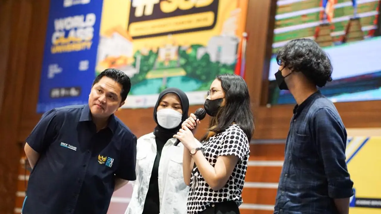 Erick Thohir saat di Unair Surabaya. (Ist)