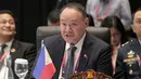 Untuk diketahui, Prabowo memimpin pertemuan ADMM Ke-17 pada 15 November 2023 dan ADMM Plus Ke-10 pada 16 November 2023 di Jakarta. Dalam rangkaian ADMM Ke-17, Prabowo bersama menteri-menteri pertahanan se-ASEAN memetakan kembali tantangan keamanan dan menjajaki peluang kerja sama di kawasan. (AP Photo/Dita Alangkara, Pool)