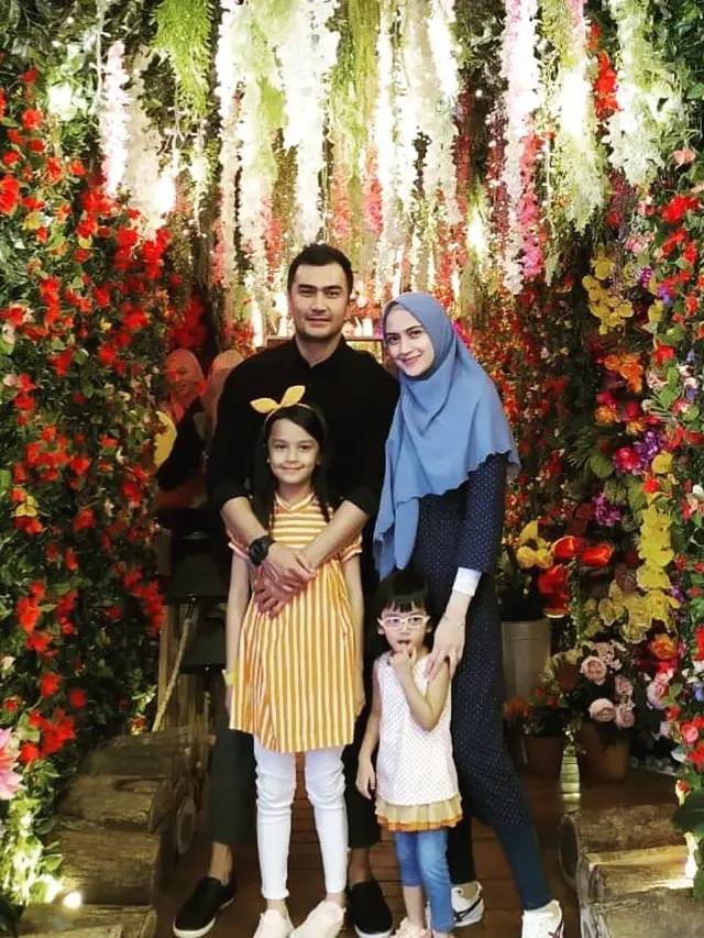 Potret kebersamaan Shandy Syarif dan Anak