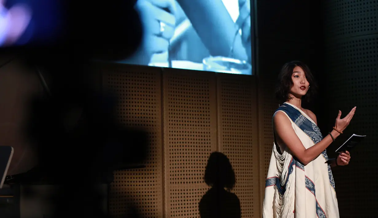 Dengan membacakan monolog, ini sekaligus mewakili isi hatinya selama ini. (Deki Prayoga/Bintang.com)