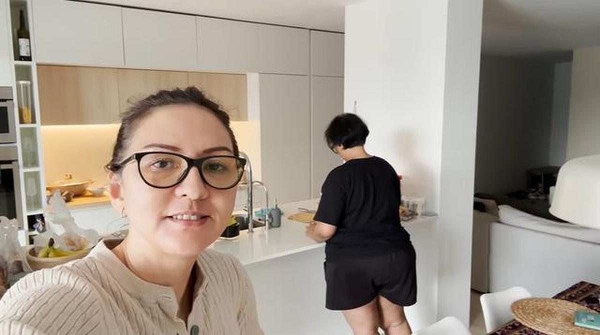 6 Potret Dapur Apartemen Anak Darius Sinathrya dan Donna Agnesia di Portugal, Desain Modern