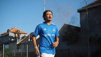 I Gusti Ngurah Bayu Sutha bersama Mitra Devata. (Maheswara Putra/Bola.com)