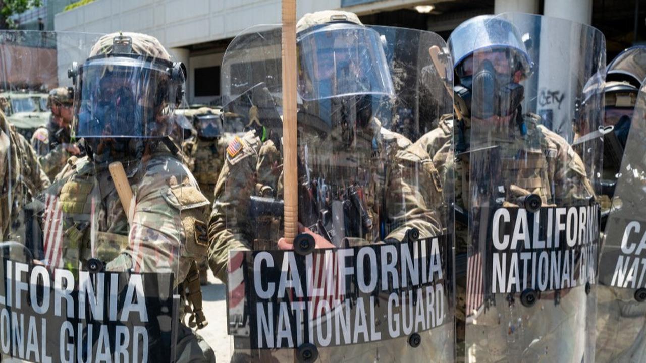 FOTO: Pasukan Garda Nasional Amerika Serikat Diterjunkan Donald Trump untuk Atasi Kerusuhan Buntut Deportasi Massal