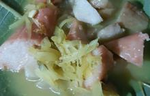 Mencicipi Lontong Sayur Harga Seribu Rupiah di Lamongan, Hanya Jualan Dua Hari dalam Sepekan