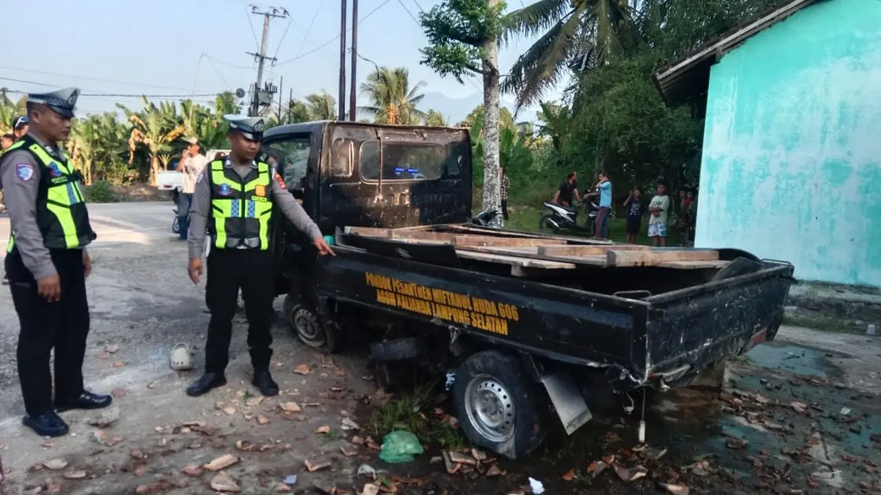 Polisi Ungkap Kronologi Rombongan Pikap Santri Tabrak Rumah Warga hingga Dua Korban Tewas