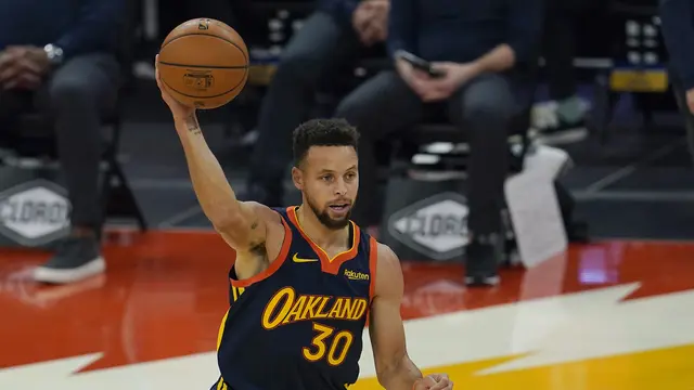 Curry Pecahkan Rekor Regiie Miller