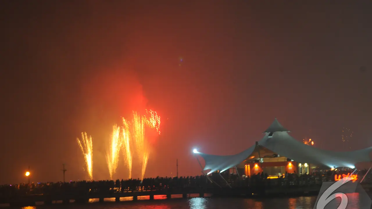 Kemeriahan Malam Tahun Baru di Ancol