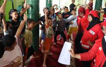 Relawan PMI Jember Giatkan Pemulihan Psikis Anak Pascabencana di Medan