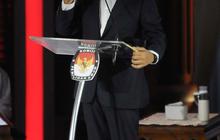 Debat Pilpres: Anies Sindir soal Utang Beli Alutsista Bekas, Prabowo Tertawa Sambil Geleng-Geleng Kepala