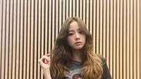 Jisoo BLACKPINK Akan Beradu Akting dengan Park Jung Min di Drama Newtopia