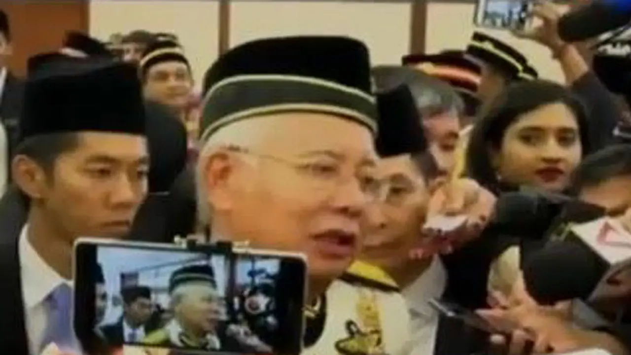 Malaysia Usir Dubes Korut hingga Lomba Gendong Istri 