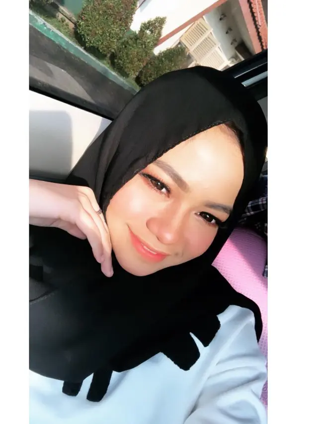 6 Gaya Rara LIDA dalam Balutan Hijab, Makin Memesona