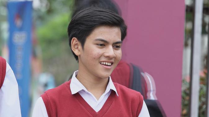 Live Streaming SCTV Sinetron Dari Jendela SMP Episode Ke ...