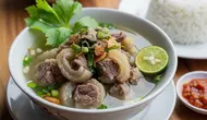 Cara Membuat Soto Kikil Bening yang Empuk Tanpa Bau Amis, Menggugah Selera Makan