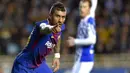 Pemain Brasil, Paulinho menerima gaji sebesar 120.000 pound sterling per minggu dan terikat kontrak dengan tim Catalan tersebut hingga 2021. (AFP/Ander Gillenea)