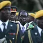 Presiden Zimbabwe Robert Mugabe pada upacara pelantikannya di State house di Harare, Zimbabwe, 2008. (Tsvangirayi Mukwazhi / AP)