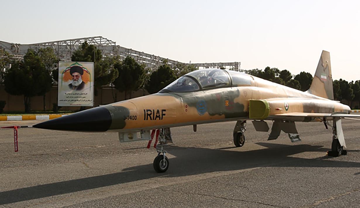 FOTO Wujud Jet Tempur Terbaru Iran Buatan dalam Negeri 