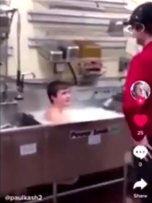 mandi di wastafel