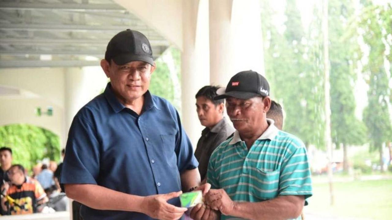 Pemprov Gorontalo Salurkan Bantuan Sosial dan Layanan Gratis di Boalemo Saat HUT ke-25