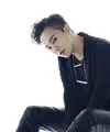 Kabar mengejutkan datang dari G-Dragon yang saat ini sedang menjalani wajib militer. Pasalnya idol kelahiran 18 Agustus 1988 itu sedang menjalani operasi pergelangan kaki. (Foto: Soompi.com)