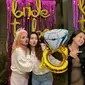 Potret Keseruan Bridal Shower Putri Isnari (Sumber: Instagram/da4_aulia)