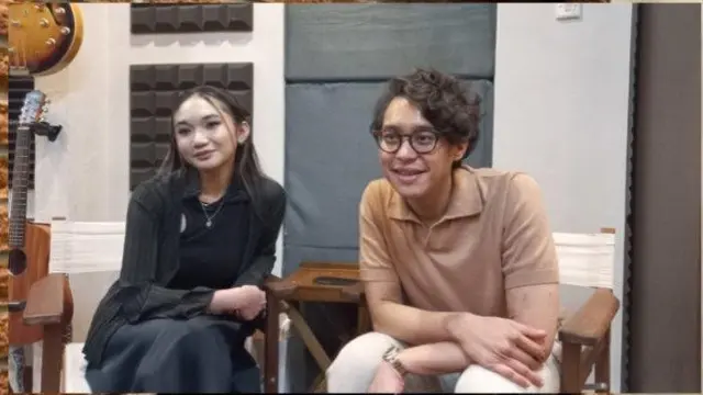Ardhito Pramono menjadi produser untuk penyanyi Kynya.