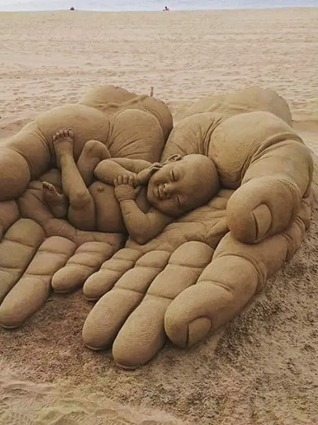 karya seni dari pasir (foto: instagram/@mr_crazy_king_)