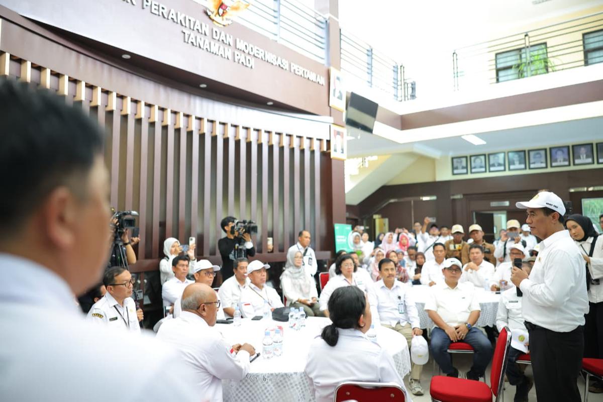 Mentan Amran Copot Pejabat Eselon II dan III karena Indisipliner: Ini Amanah Rakyat, Tidak Boleh Disalahgunakan