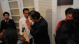 Dalam pertemuan tersebut dibahas persiapan dan koordinasi terkait pembentukan tim transisi pemerintahan Jokowi-JK, Kamis (14/8/14). (Liputan6.com/Herman Zakharia)