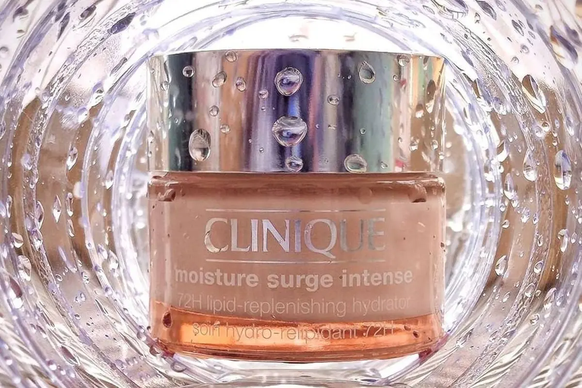 Clinique Moisture Surge Intense Replenishing Hydrator