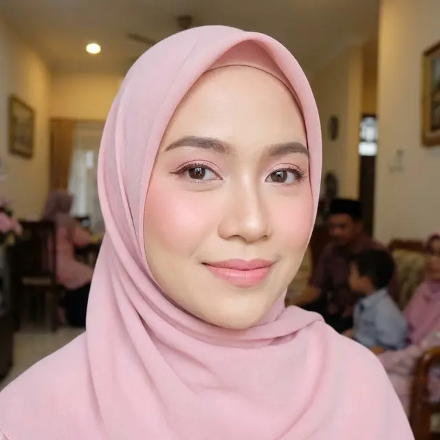 Pink Romantic Look Makeup