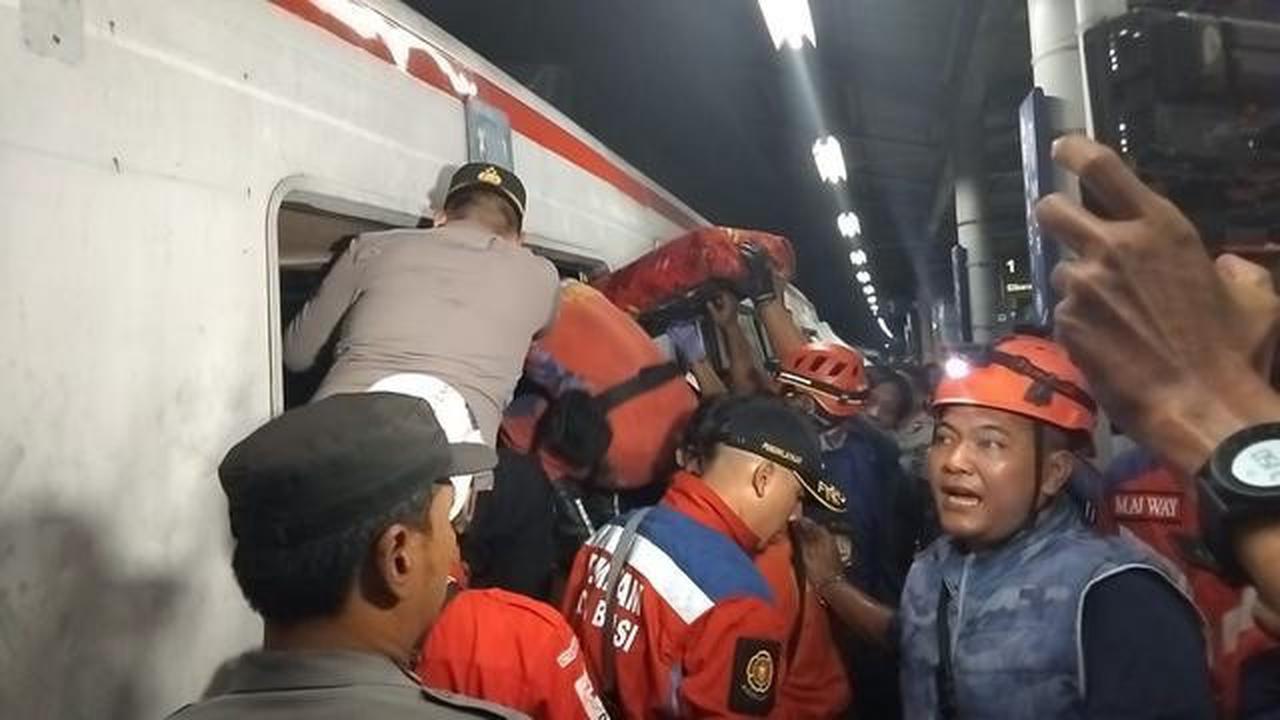 Daftar KA Jarak Jauh yang Dibatalkan Usai Kecelakaan di Bekasi Timur