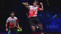 Di awal game kedua Mohammad Ahsan/ Hendra Setiawan mencoba untuk bangkit dan mampu memimpin 8-4. Namun tujuh poin beruntun mampu dihasilkan oleh Fikri/Bagas untuk menutup interval dengan keunggulan 11-8. (AP/Rui Vieira)